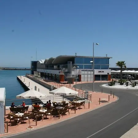 Illes Columbretes, En El Puerto Deportivo De Borriana, Con Wifi Gratuito Y Smart Tive Y Unas Vistas Increibles * El Grado