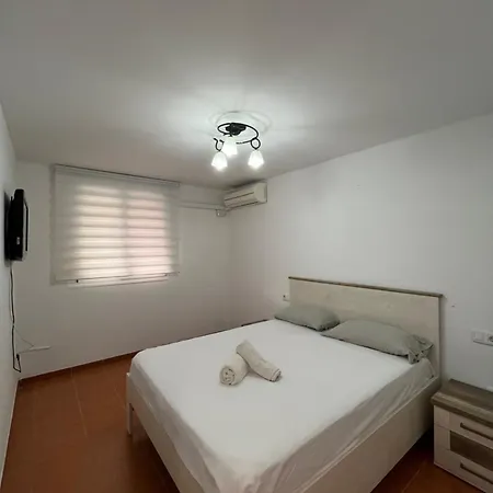 Illes Columbretes, En El Puerto Deportivo De Borriana, Con Wifi Gratuito Y Smart Tive Y Unas Vistas Increibles
